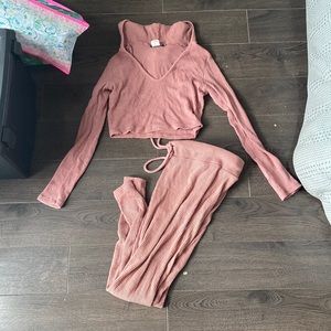 Fashion Nova jogger set